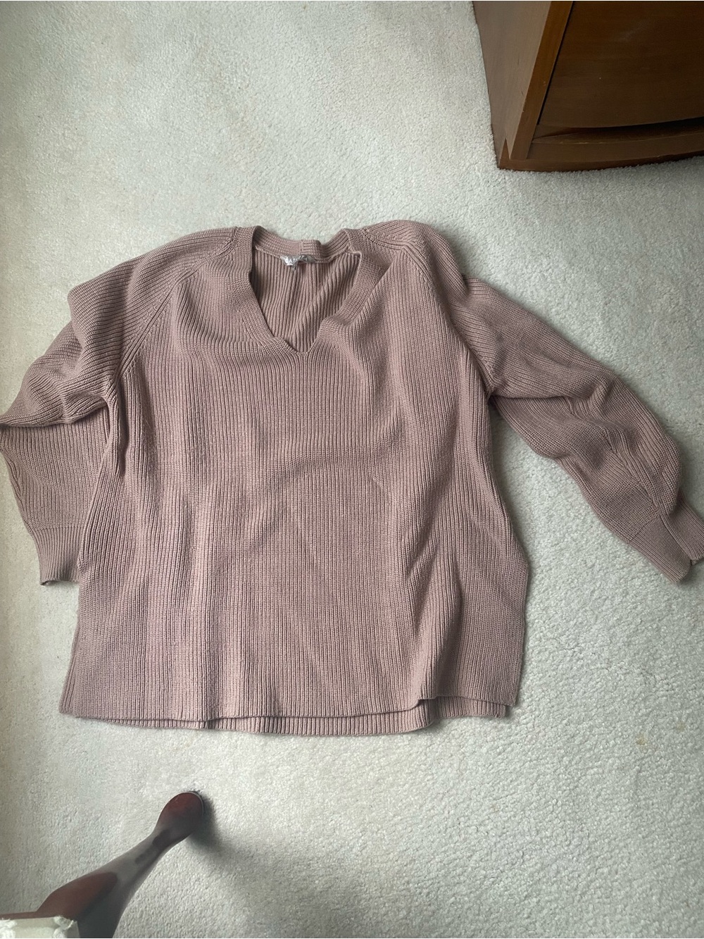 Athleta Women’s V-Neck Ribbed Sweater - Dusty Mauve - Picture 2 of 3
